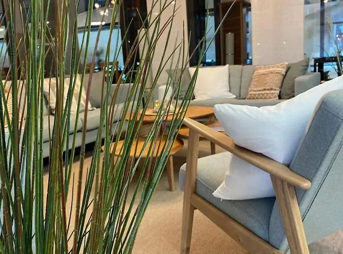 Aquantis מלון דירות בנסרסיל